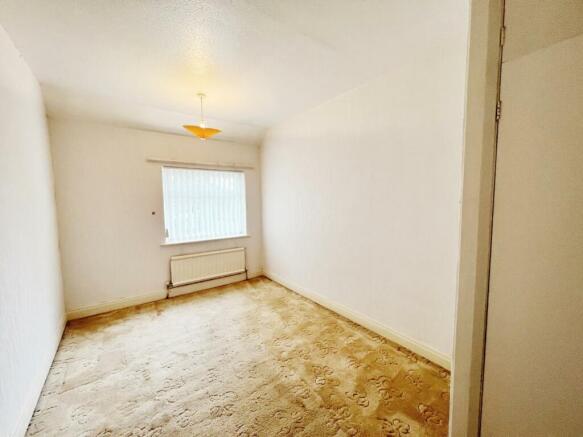 Bedroom 2.jpg