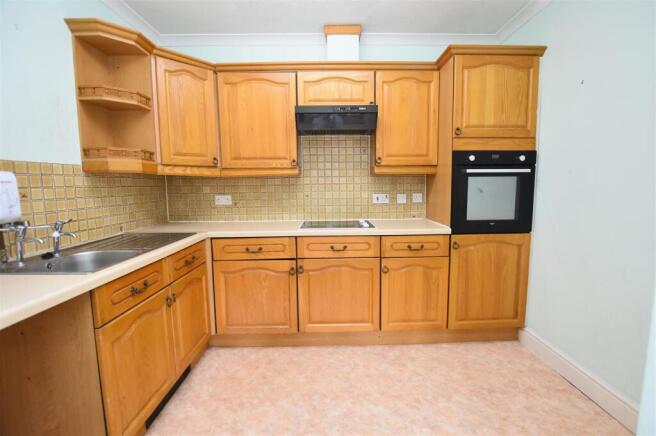 Kitchen.JPG