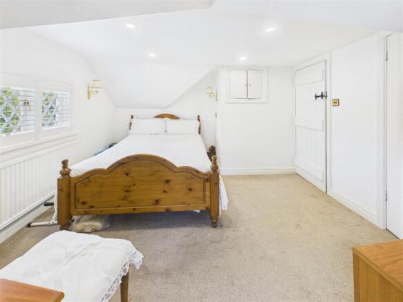2 bed Cottage for sale Image 11
