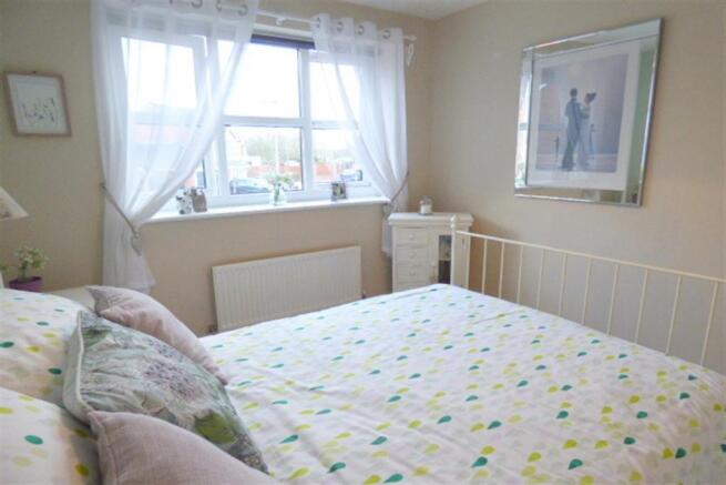Bed 2 b