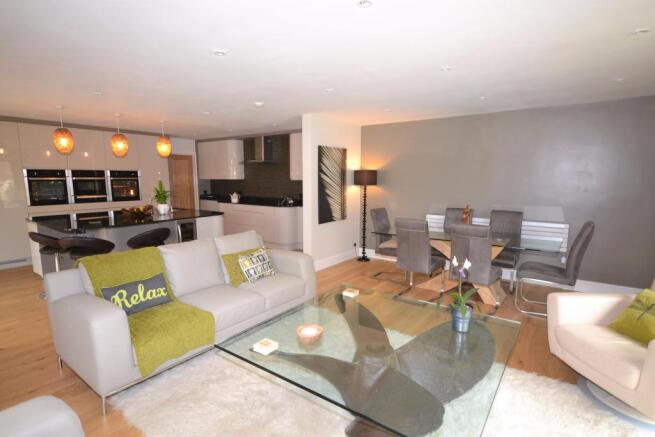 Living/Dining Room