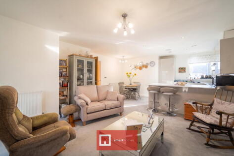 24 Oakview, Richard Lewis Way, Shirley, B90 3FX