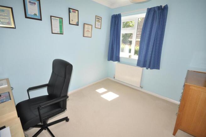 BEDROOM 3