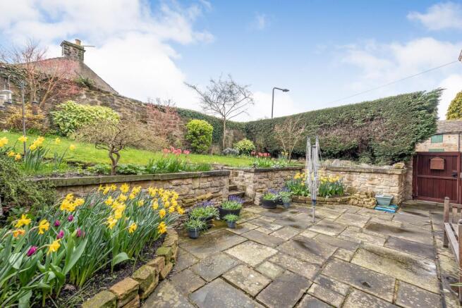 4 bed Detached for sale Image 10