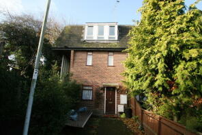 39, Mellow Purgess Close, Laindon, Basildon SS15 5XS