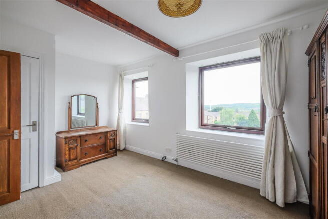 3 bed Terraced for sale Image 10