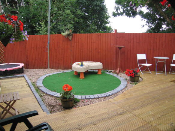 GARDEN VIEW 1