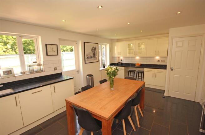 Kitchen/Diner 2