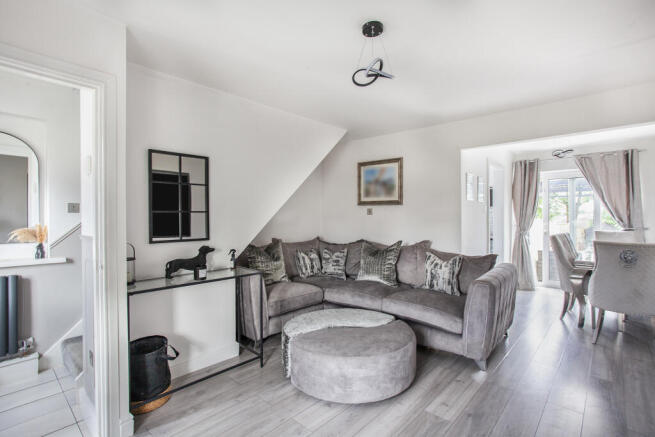 3 bed Semi-Detached for sale Image 4
