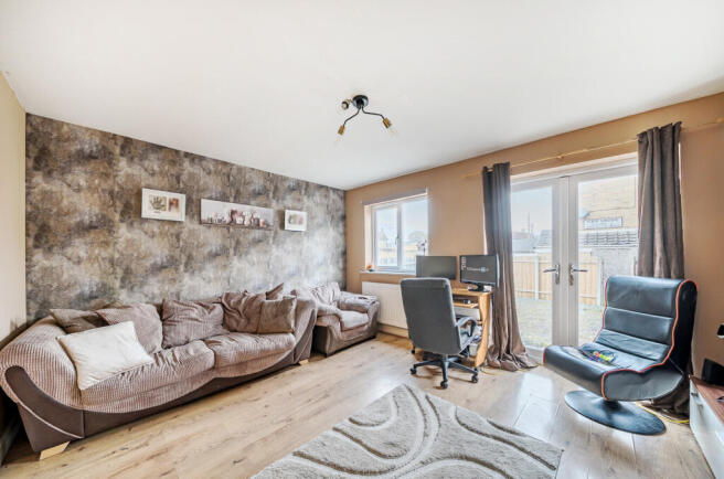 1369877-18-690a02...