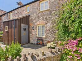 3, Old Butchers Yard, Axbridge BS26 2FG
