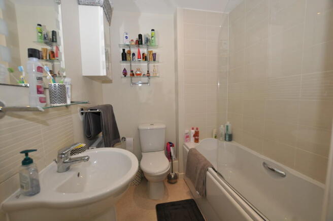 Photo 11