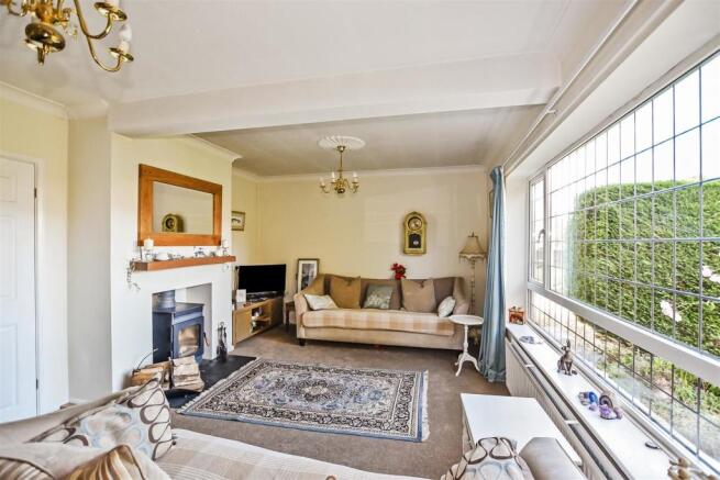 Sitting Room.JPG
