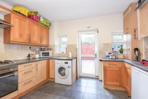 11, Gatteridge Street, Banbury OX16 5DJ