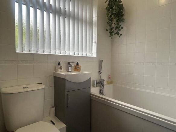 2 bed Semi-Detached for sale Image 10