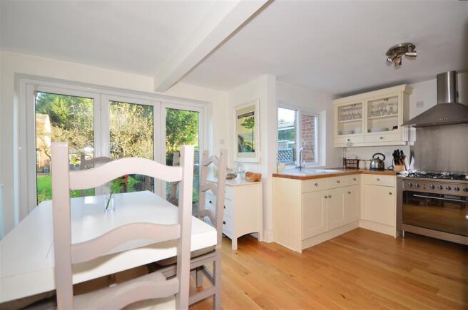 Kitchen/Breakfast Room