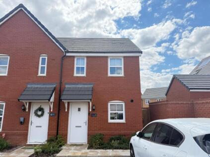 Kestrel Close, Overstone, Northampton