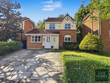 Stanford Hall Crescent, Ramsbottom | 3 Bedroom detached | 3 Reception Rooms | Dining Kitchen | Conservatory