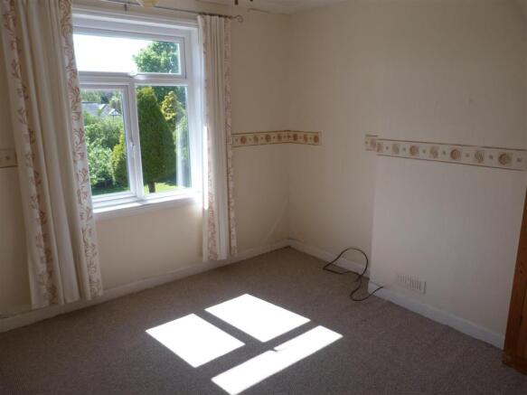 BEDROOM 2.JPG