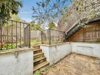Waddon Road, Croydon