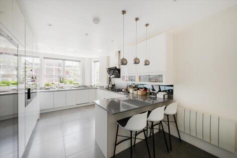 Grove Court, Grove End Road, St John's Wood NW8