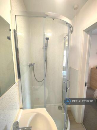 En-Suite Shower