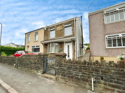 Henfaes Road, Tonna, Neath, SA11 3EX