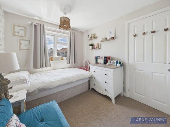 3 bed Semi-Detached for sale Image 12