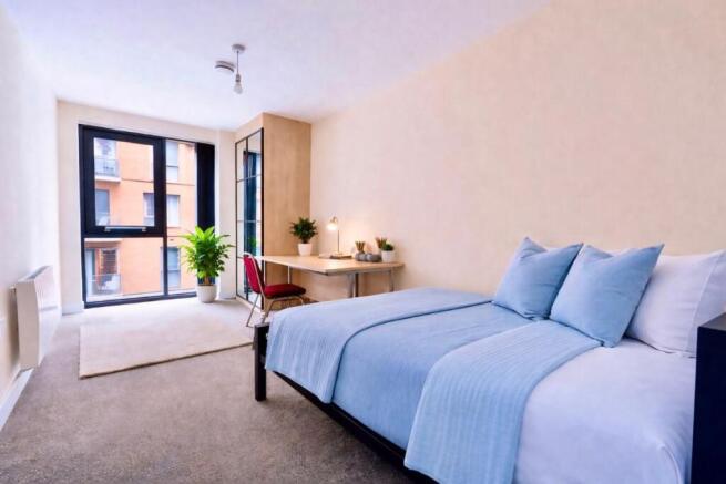 3 bed Apartment to rent Image 6
