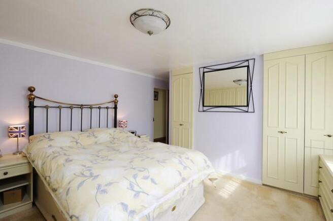 Bed7.jpg