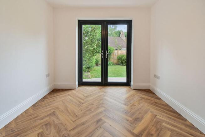 4 bed Detached Bungalow for sale Image 5