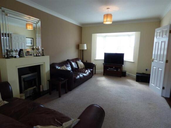 LIVING ROOM VIEW 2