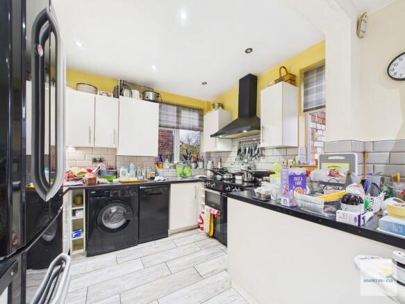 CAM03394G0-PR0409...