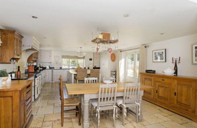 Kitchen/Breakfast