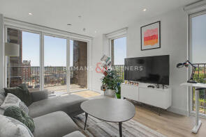 10, Silverleaf House, Heartwood Boulevard, Acton W3 6YZ