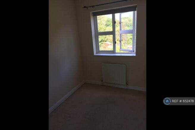 Bedroom 2 10’7 x 7’0