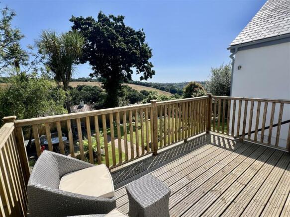DECKED TERRACE