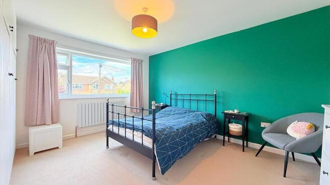 3 bed Detached for sale Image 11