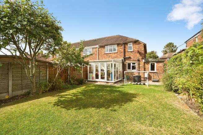 2 bed Semi-Detached for sale Image 11