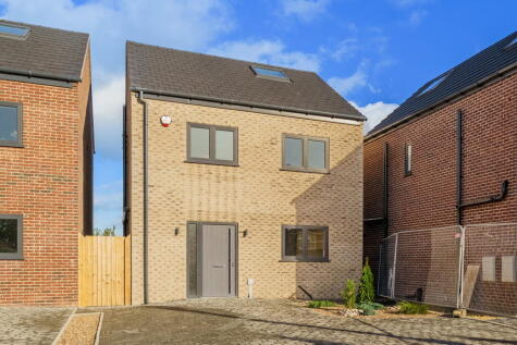 Fir Tree Lane, Thorpe Willoughby, Selby, YO8 9PG