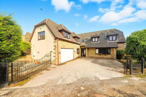 Cricketers View, Wakefield Road, Ackworth, Pontefract WF7 7DF