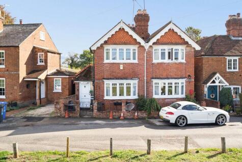 Jubilee Road, Littlewick Green, Maidenhead, Berkshire, SL6