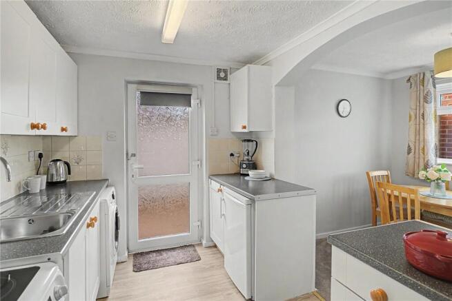 Kitchen/ Dining