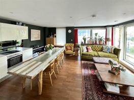 6, Wharf Street, Deptford SE8 3GE