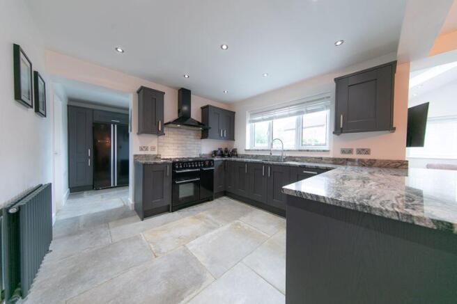 Kitchen & utilities space