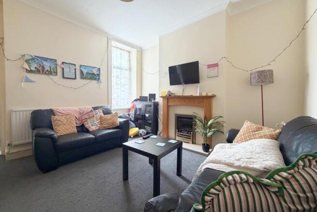 Call 02920 454555 to secure your viewing_3