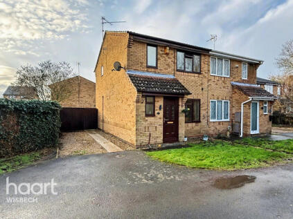 Peartree Way, Elm