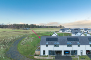 32, Macleod Gardens, Croy IV2 5JT