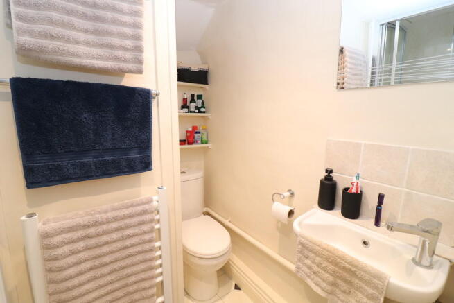En-suite shower R...