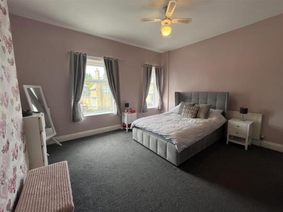 2 bed Terraced for sale Image 10